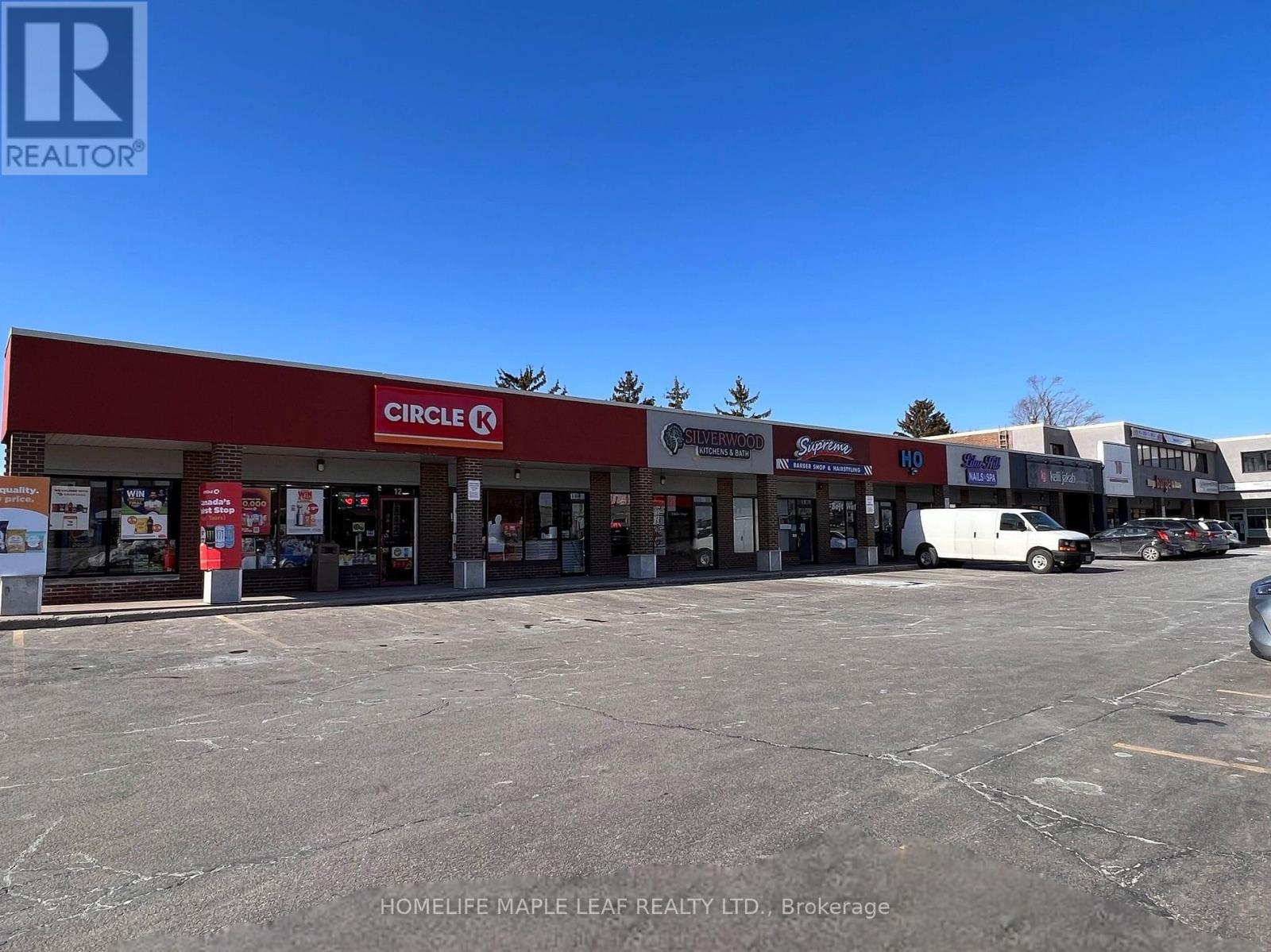 9 - 10 Mountainview Road S, Halton Hills (Georgetown), Ontario  L7G 4J9 - Photo 2 - W12934860