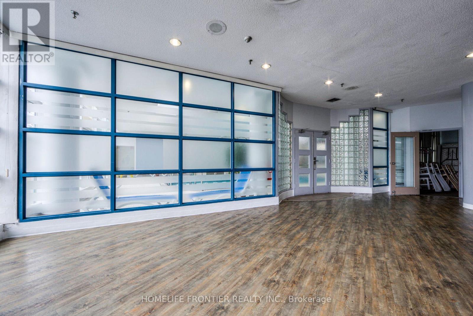 1015 - 35 Trailwood Drive, Mississauga (Hurontario), Ontario  L4Z 3L6 - Photo 38 - W12934864