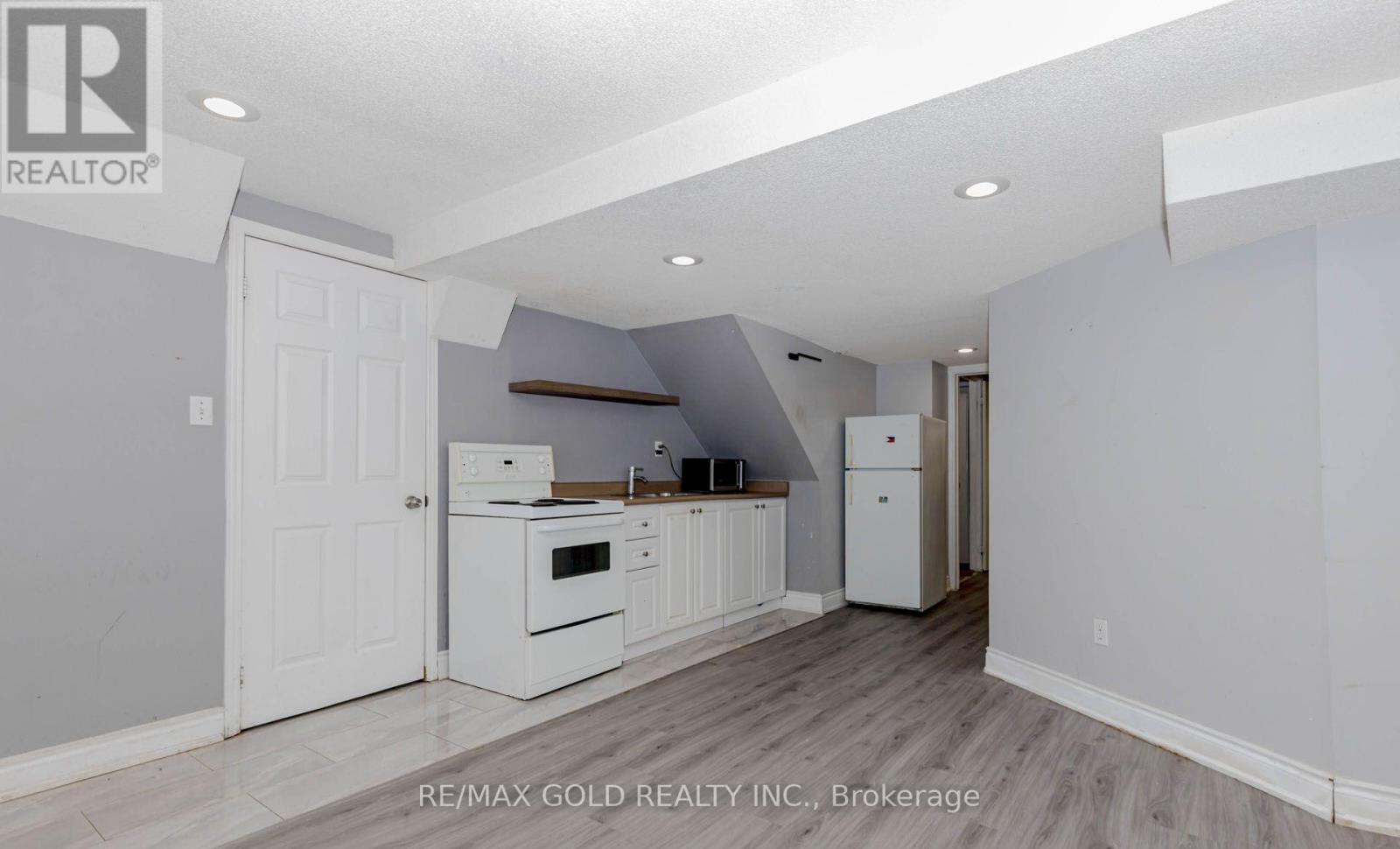 55 Desert Sand Drive, Brampton, Ontario  L6R 1V6 - Photo 26 - W12934874