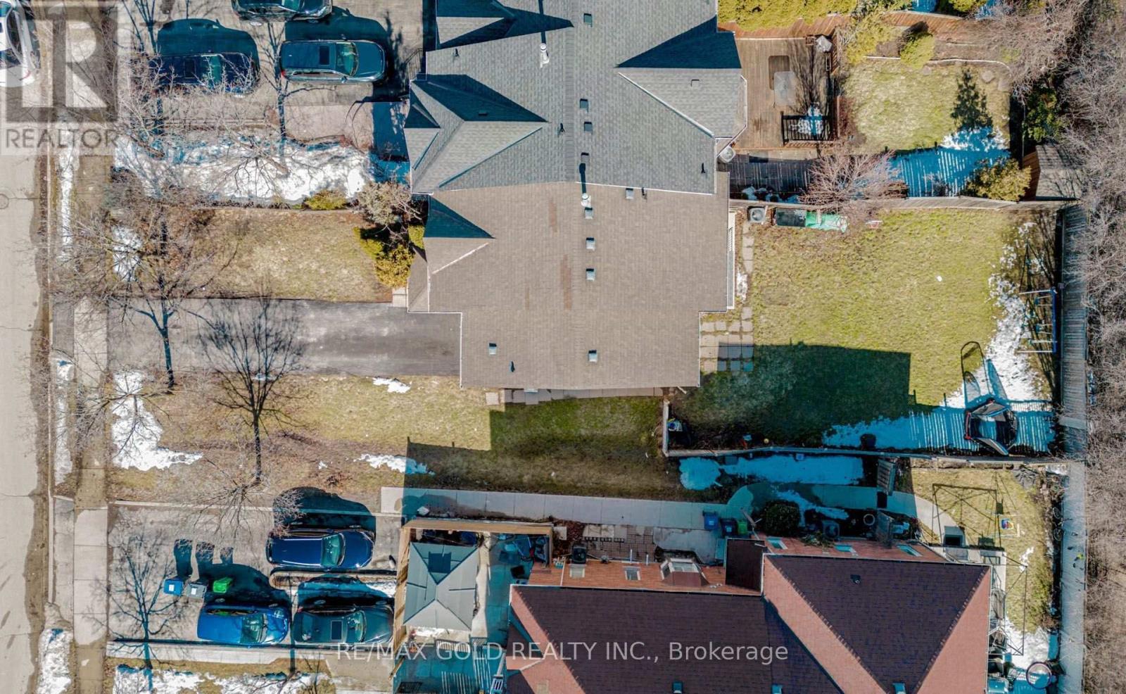 55 Desert Sand Drive, Brampton, Ontario  L6R 1V6 - Photo 31 - W12934874