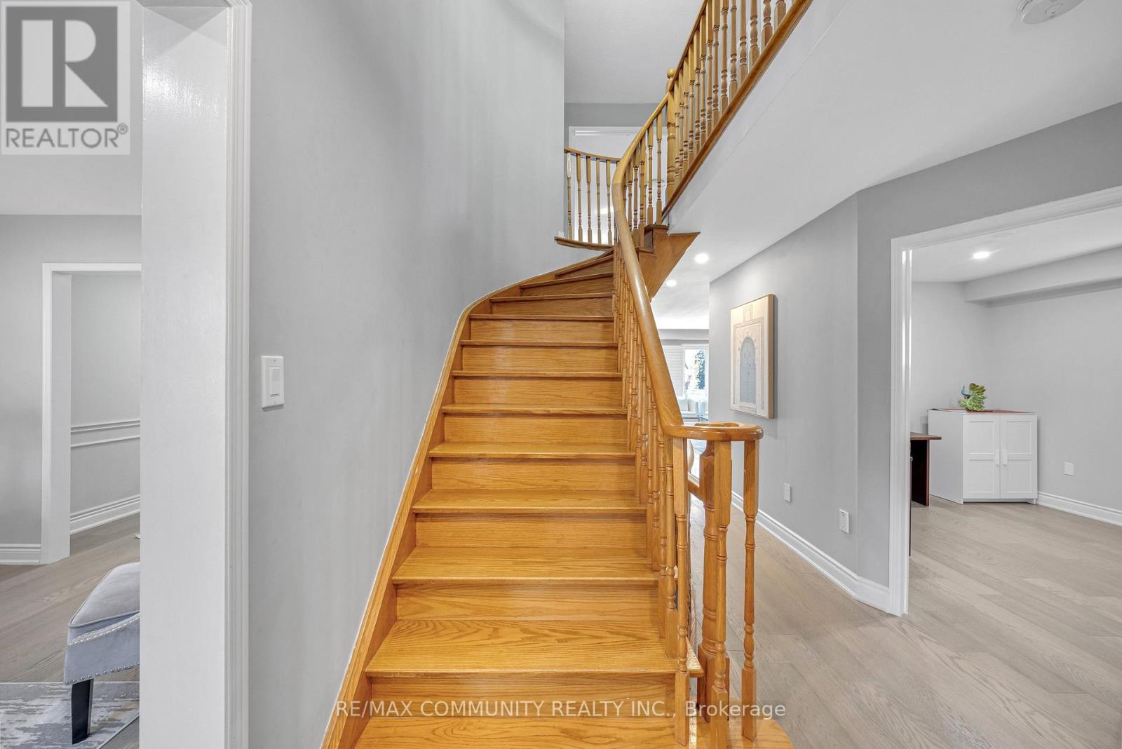 5326 Segriff Drive, Mississauga (East Credit), Ontario  L5V 1N9 - Photo 24 - W12934900