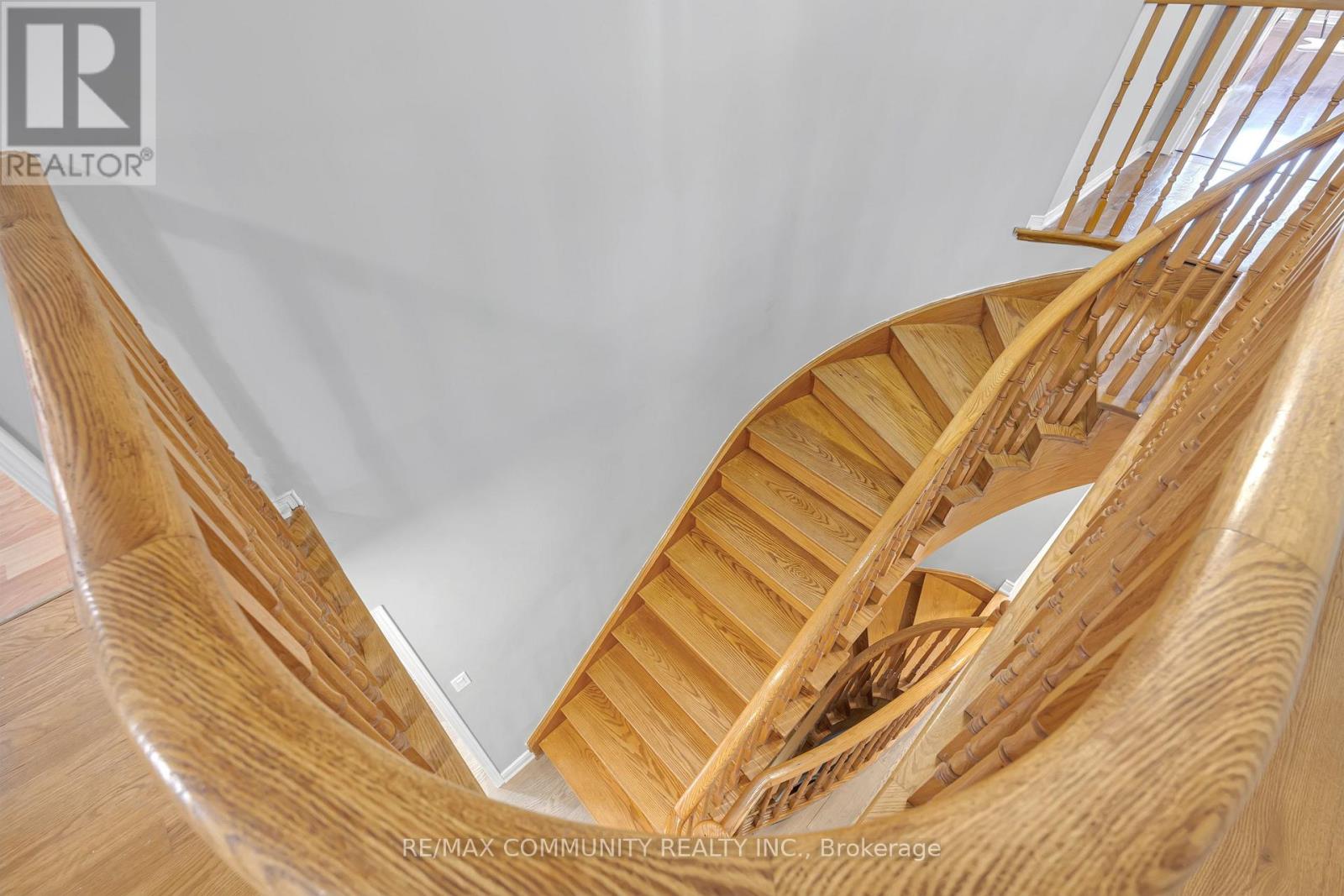 5326 Segriff Drive, Mississauga (East Credit), Ontario  L5V 1N9 - Photo 25 - W12934900