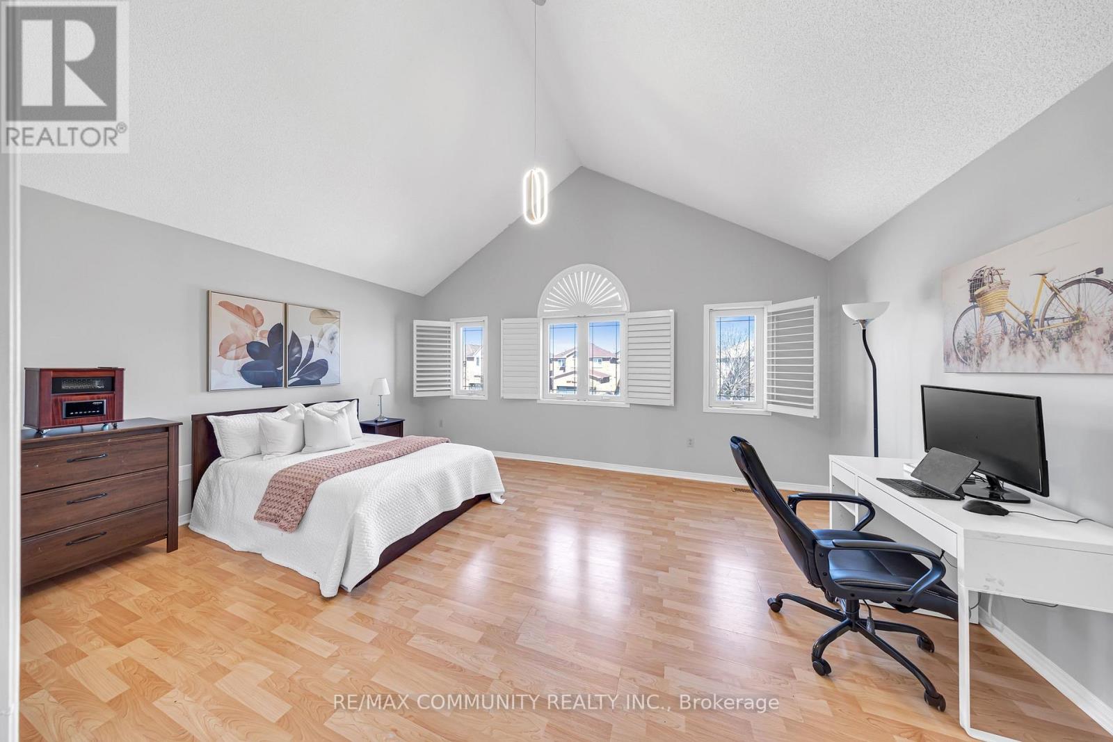 5326 Segriff Drive, Mississauga (East Credit), Ontario  L5V 1N9 - Photo 35 - W12934900