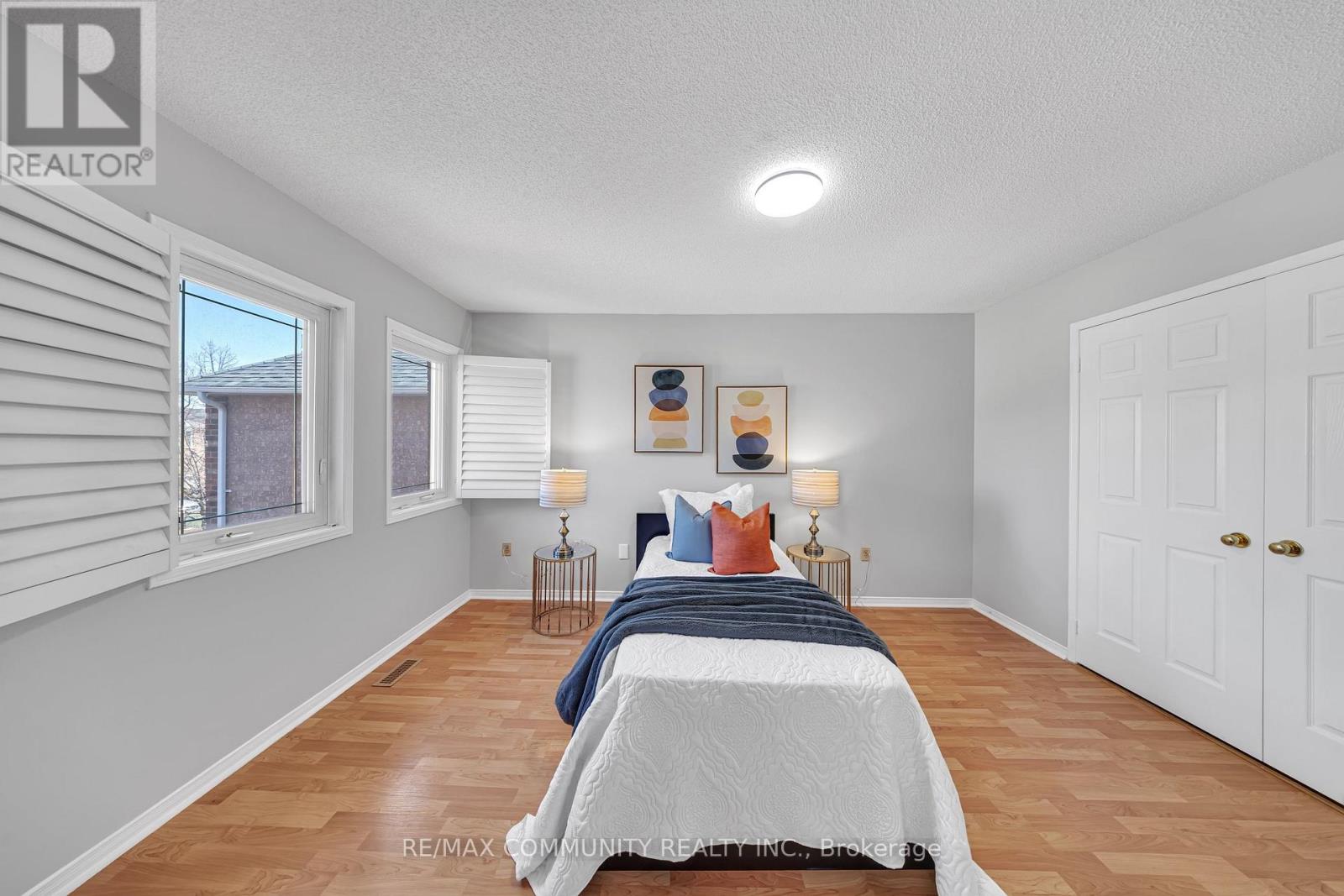 5326 Segriff Drive, Mississauga (East Credit), Ontario  L5V 1N9 - Photo 38 - W12934900