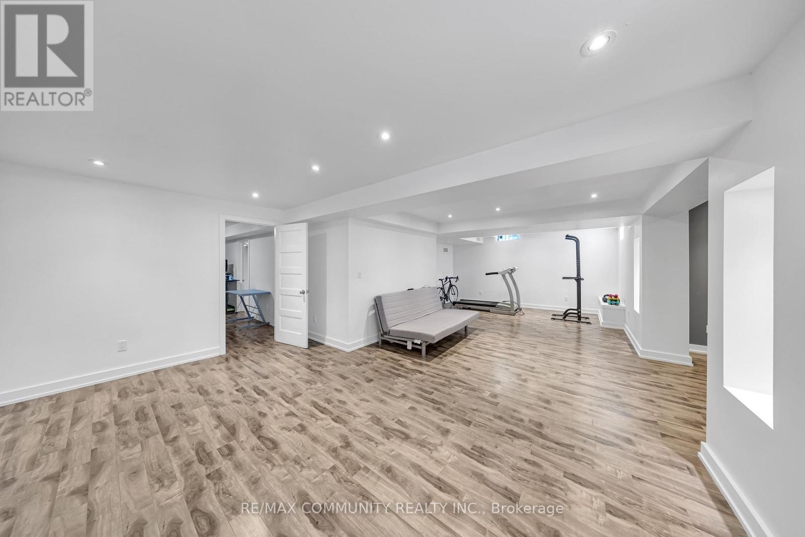 5326 Segriff Drive, Mississauga (East Credit), Ontario  L5V 1N9 - Photo 41 - W12934900