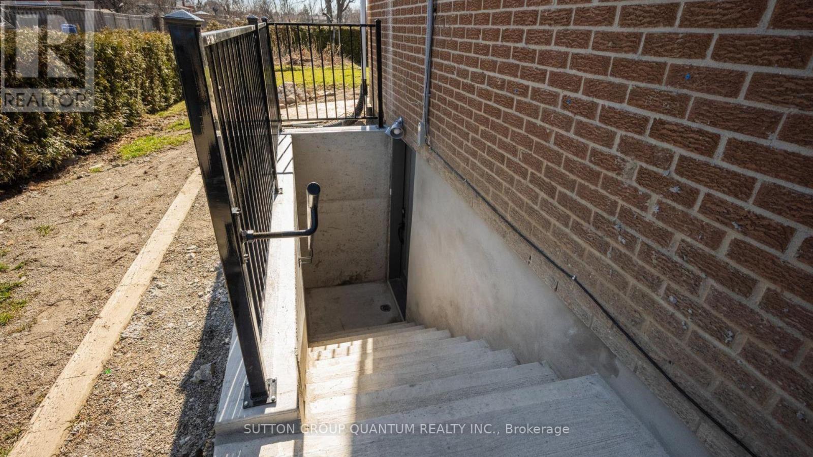 Basement - 7606 Rockhill Road, Mississauga, Ontario  L4T 2Z7 - Photo 4 - W12934904