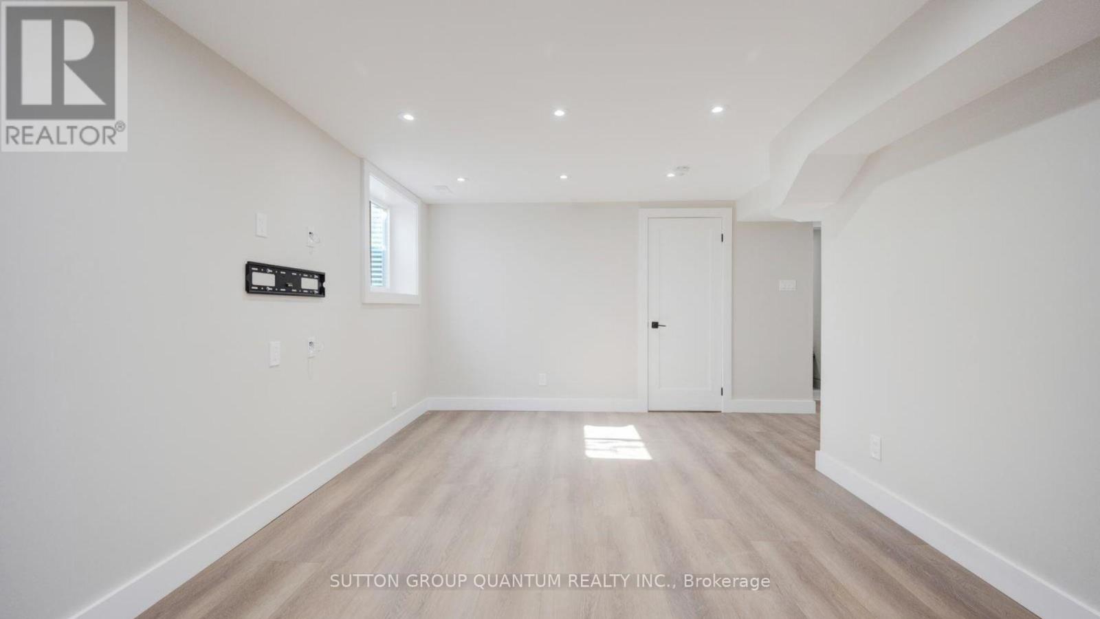 Basement - 7606 Rockhill Road, Mississauga, Ontario  L4T 2Z7 - Photo 8 - W12934904