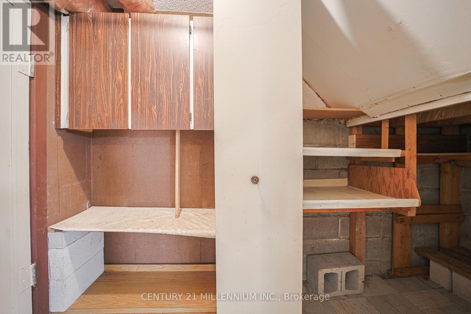 42 Dellbrook Crescent, Toronto (Humber Summit), Ontario  M9L 1E2 - Photo 28 - W12934926