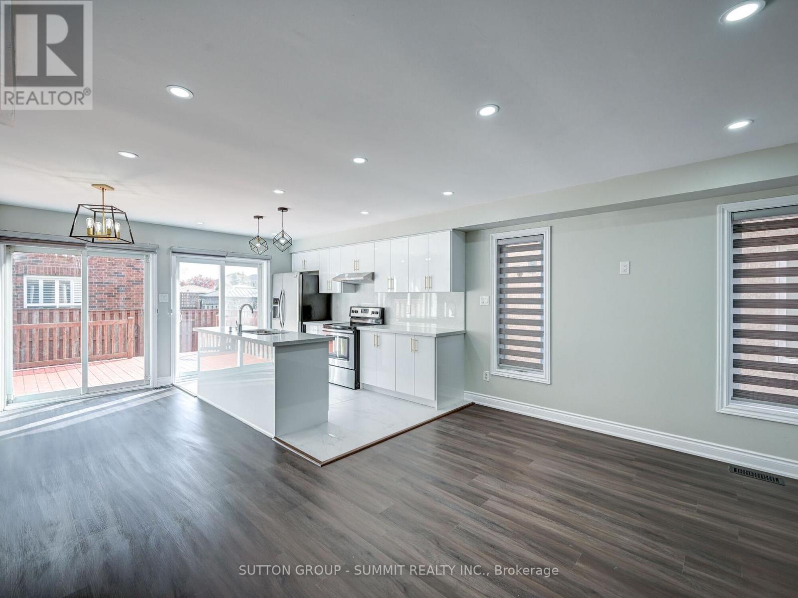 1140 Foxglove Place, Mississauga (East Credit), Ontario  L5V 2N4 - Photo 6 - W12934962