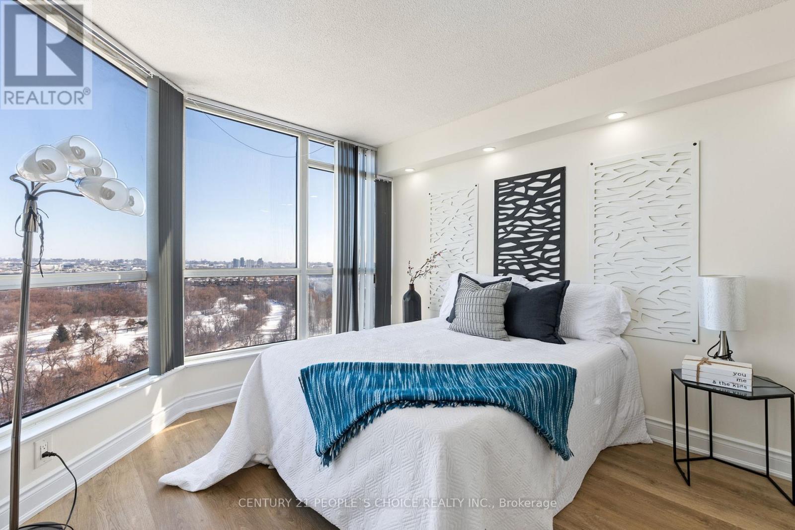 1605 - 3 Rowntree Road, Toronto (Mount Olive-Silverstone-Jamestown), Ontario  M9V 5G8 - Photo 18 - W12934970