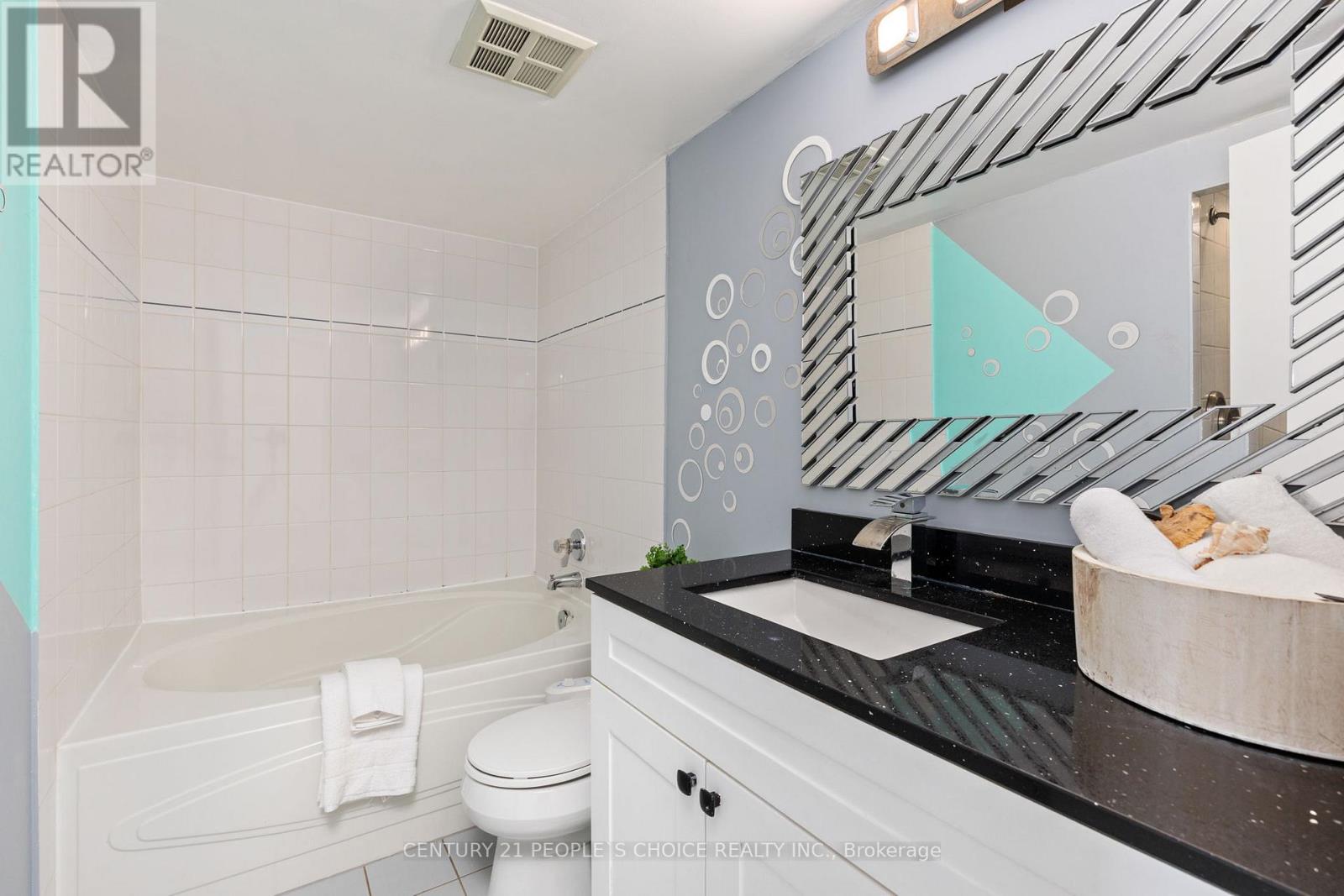 1605 - 3 Rowntree Road, Toronto (Mount Olive-Silverstone-Jamestown), Ontario  M9V 5G8 - Photo 23 - W12934970