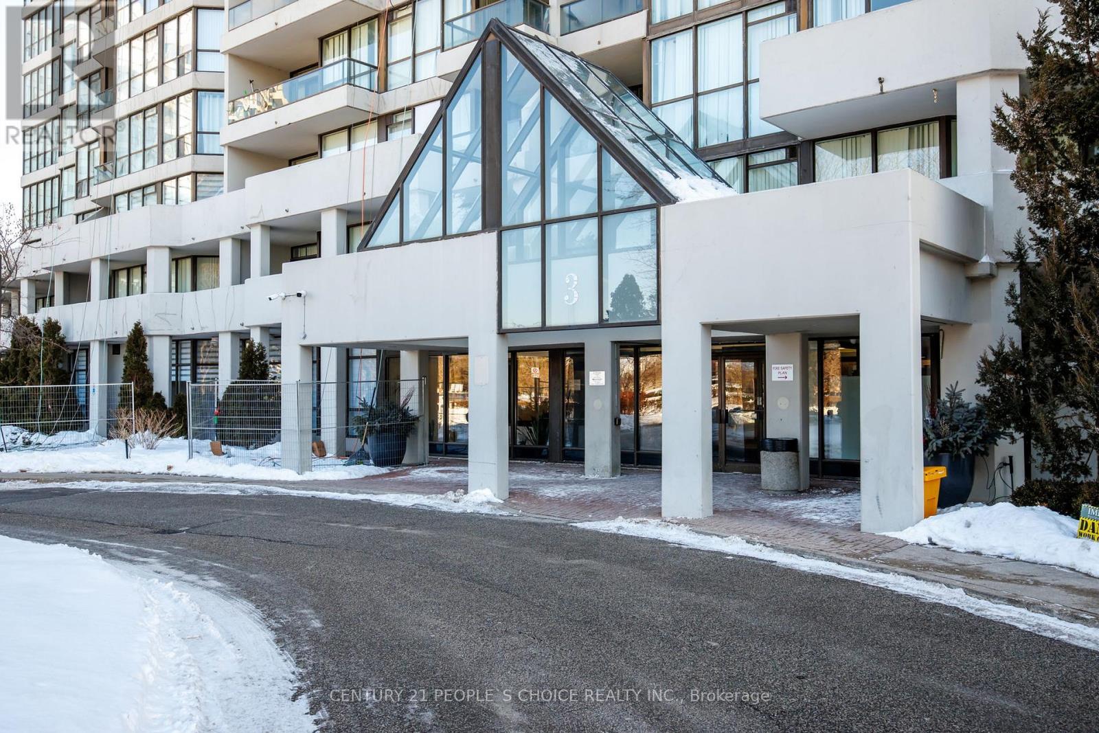 1605 - 3 Rowntree Road, Toronto (Mount Olive-Silverstone-Jamestown), Ontario  M9V 5G8 - Photo 3 - W12934970