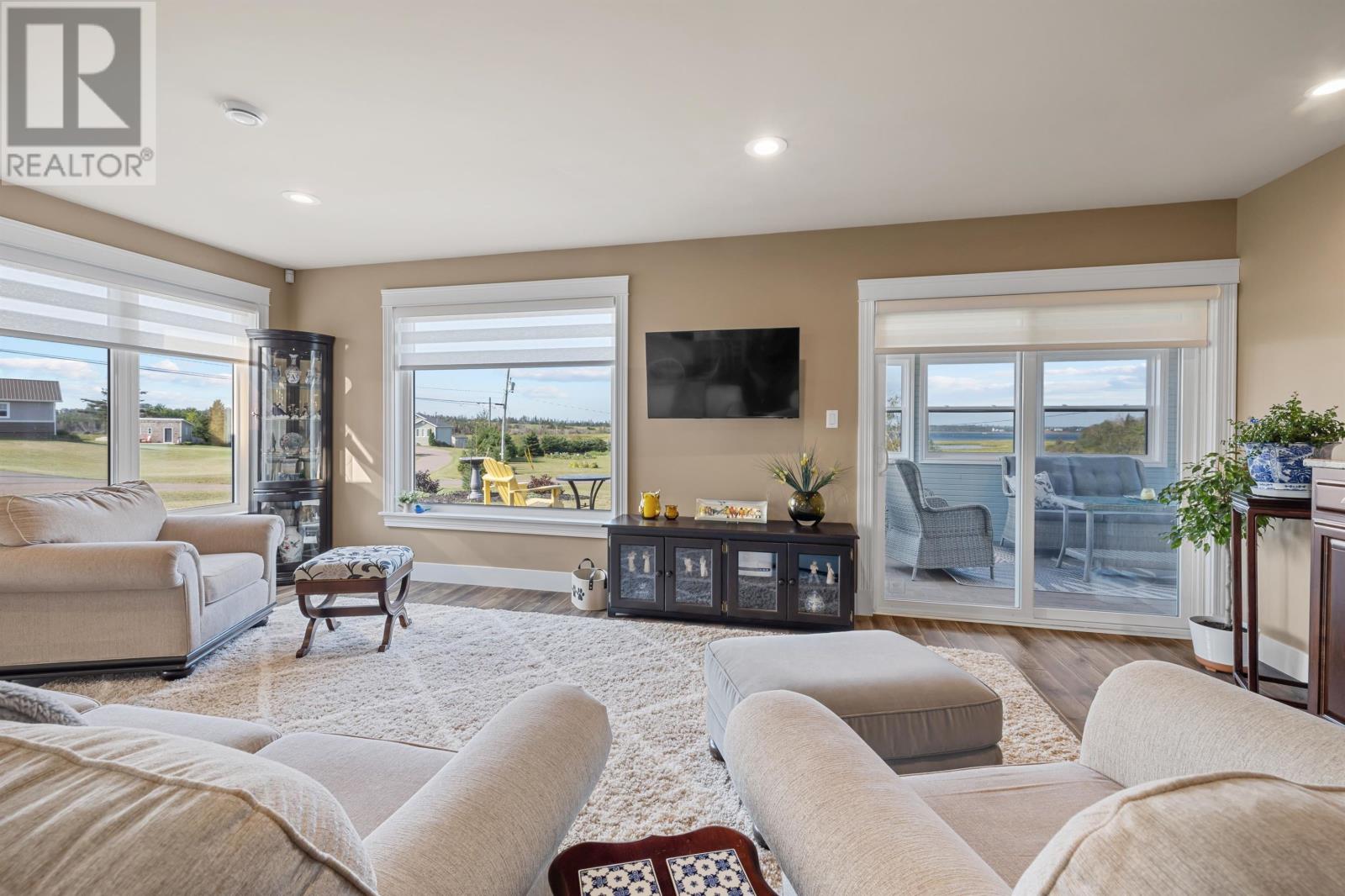 80 Pine Street, Brackley Beach, Prince Edward Island  C1E 2W2 - Photo 17 - 202529128