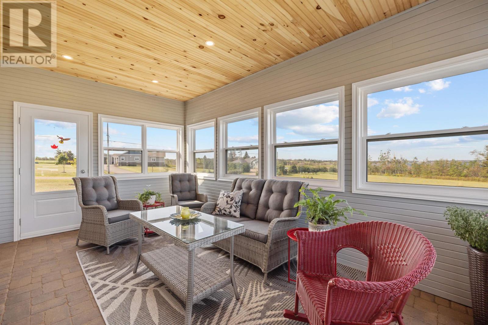 80 Pine Street, Brackley Beach, Prince Edward Island  C1E 2W2 - Photo 41 - 202529128