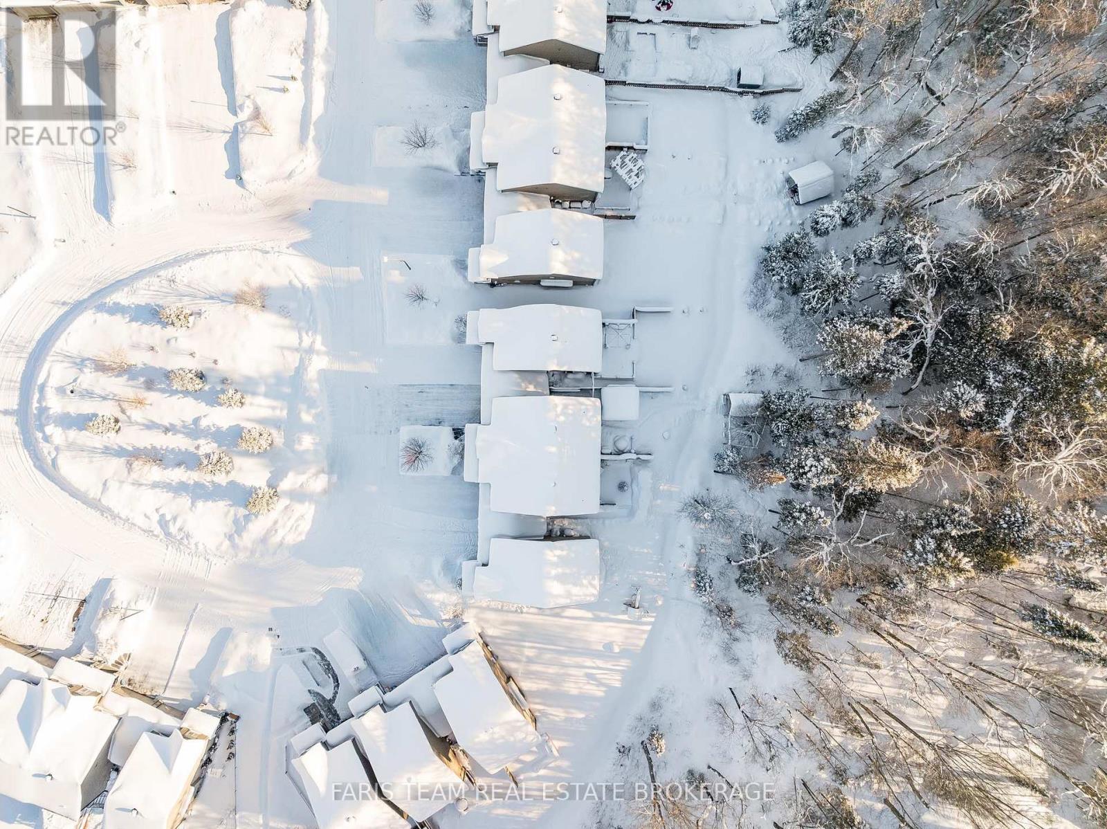 22 Spalding Crescent, Huntsville (Chaffey), Ontario  P1H 1C8 - Photo 36 - X12934834