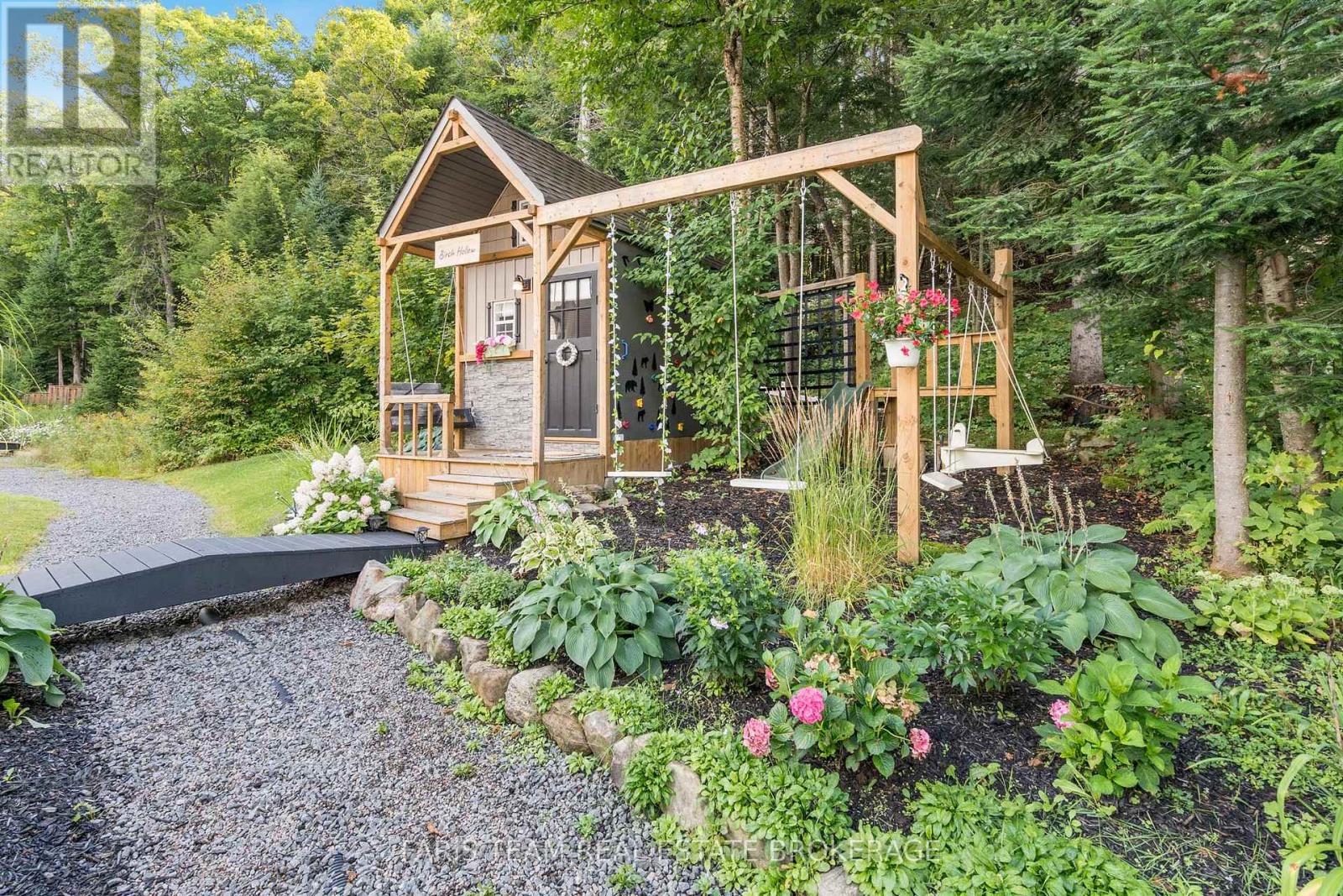 22 Spalding Crescent, Huntsville (Chaffey), Ontario  P1H 1C8 - Photo 47 - X12934834