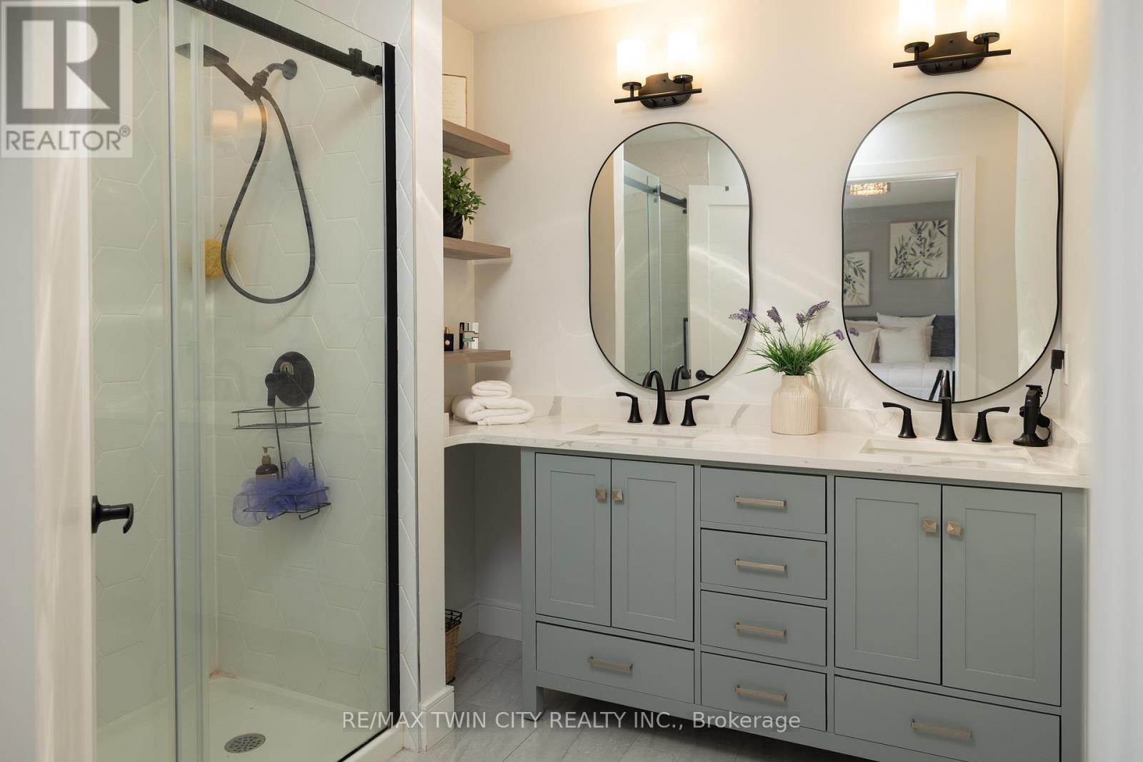 40 Varadi Avenue, Brantford, Ontario  N3R 3N3 - Photo 22 - X12934876