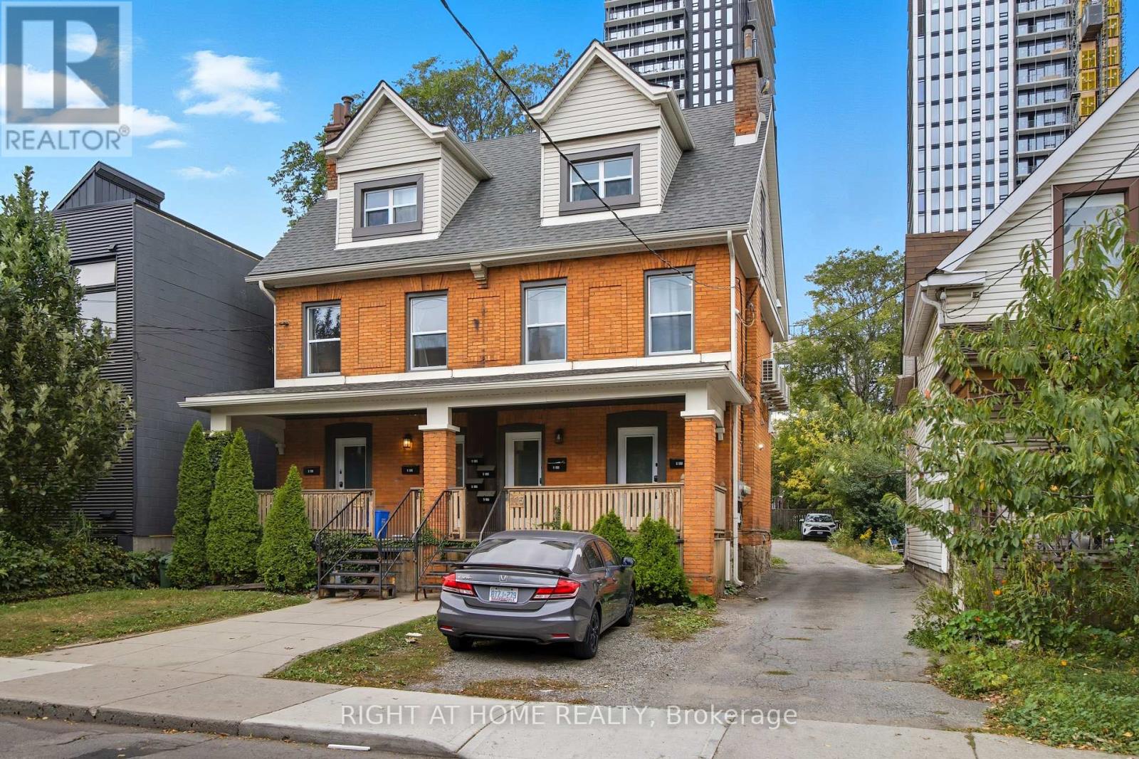 3 - 113 Catharine Street N, Hamilton (Beasley), Ontario  L8R 1J5 - Photo 18 - X12934894