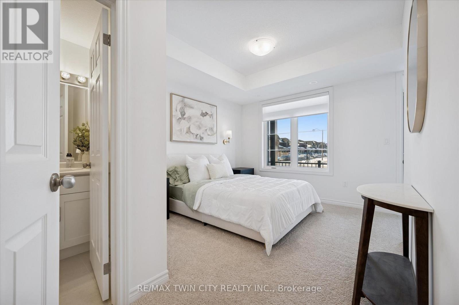 51 Lomond Lane, Kitchener, Ontario  N2R 0T6 - Photo 19 - X12934914