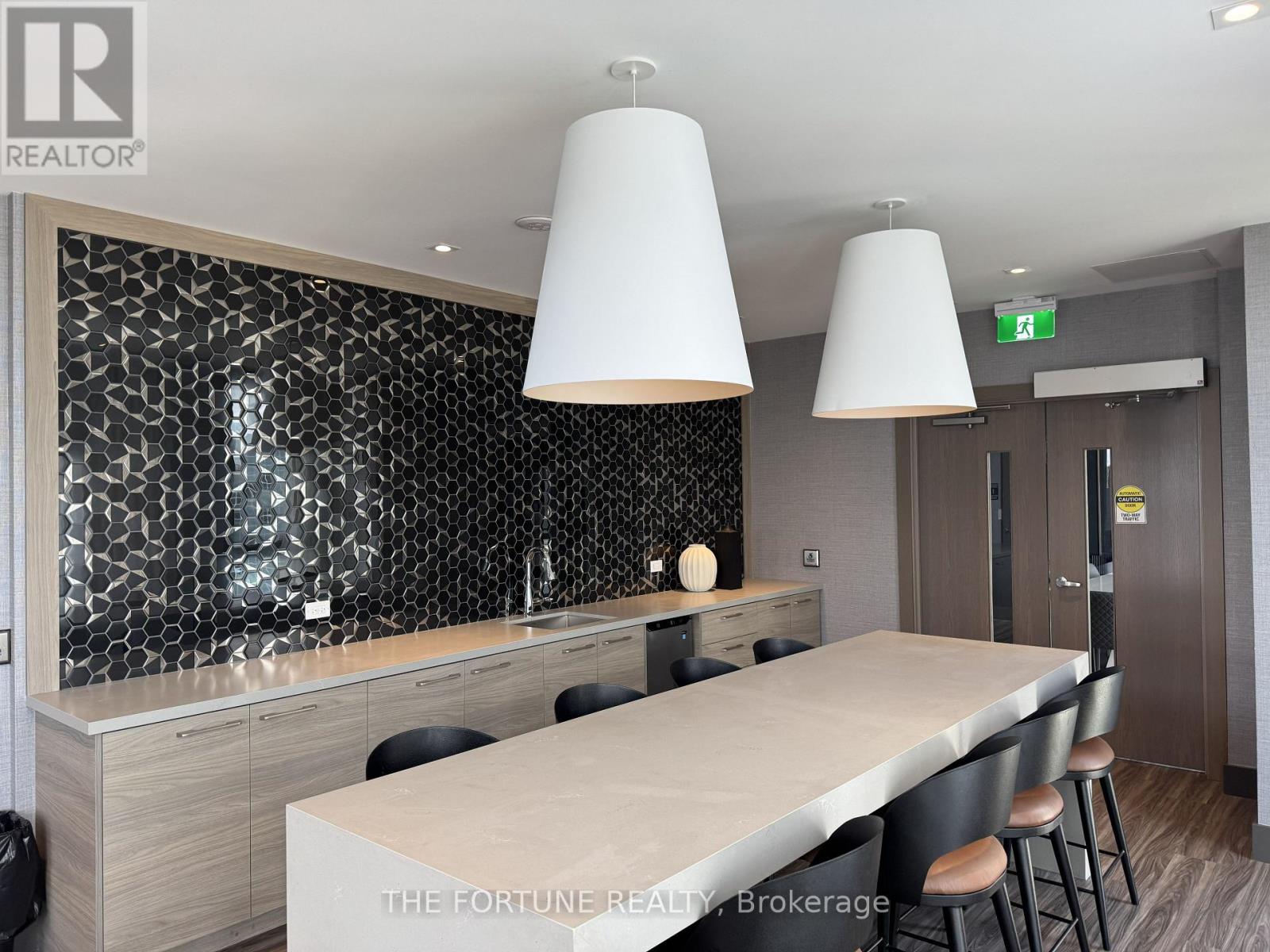 2914 - 75 James Street S, Hamilton (Corktown), Ontario  L8P 2T1 - Photo 24 - X12934956