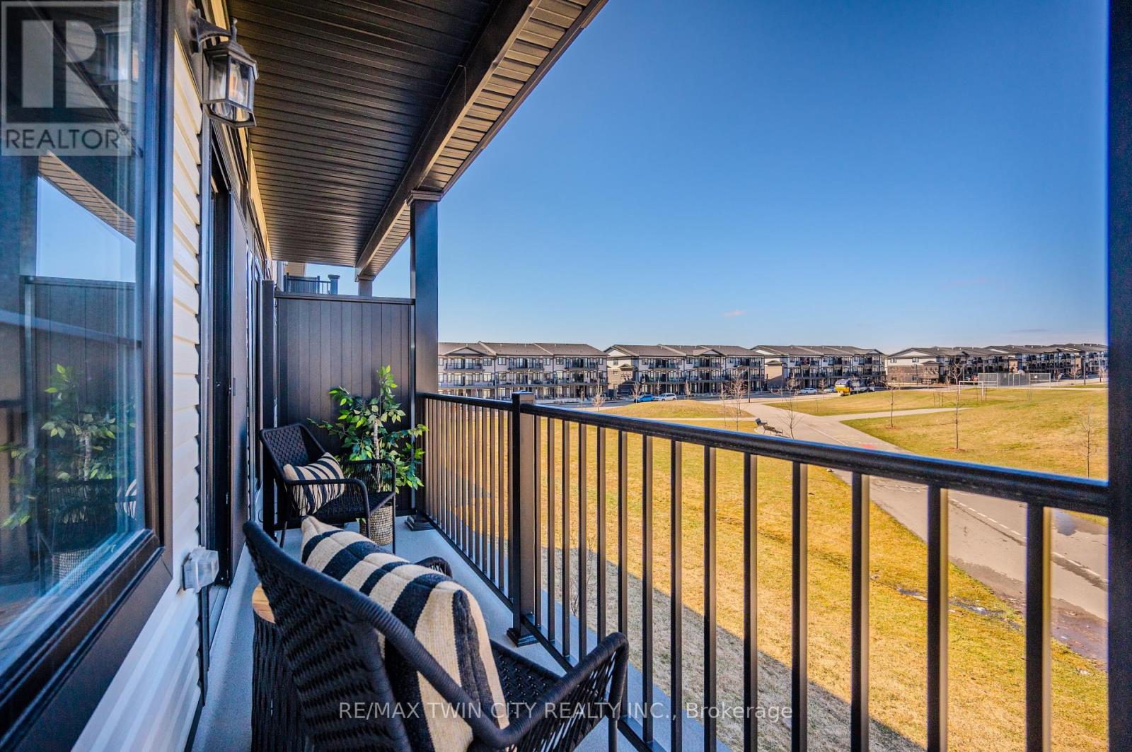 6 Lomond Lane, Kitchener, Ontario  N2R 0R4 - Photo 15 - X12934972