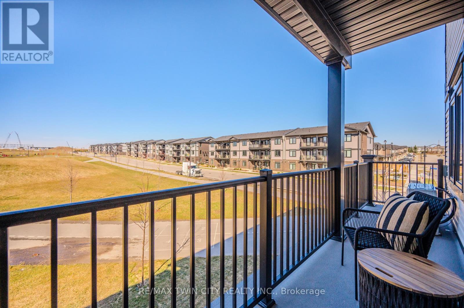 6 Lomond Lane, Kitchener, Ontario  N2R 0R4 - Photo 16 - X12934972