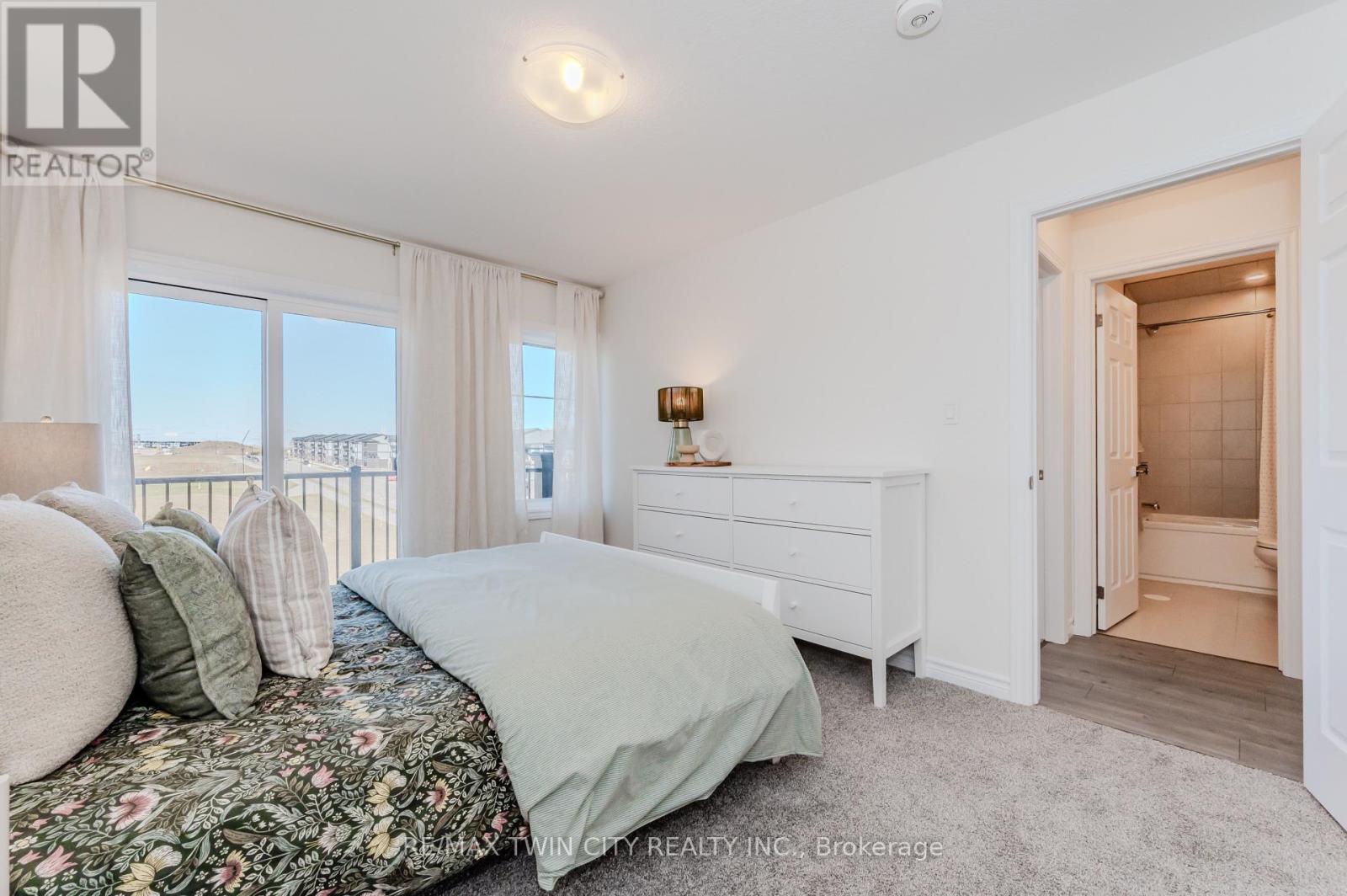 6 Lomond Lane, Kitchener, Ontario  N2R 0R4 - Photo 29 - X12934972