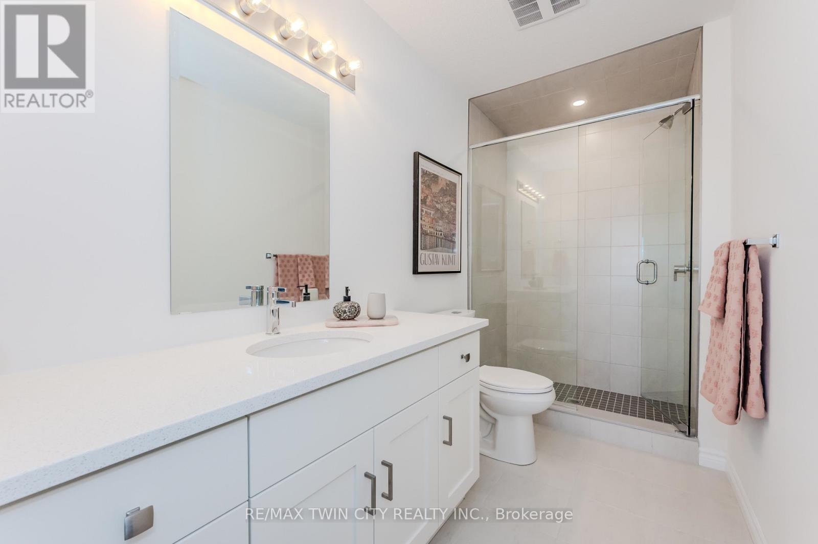 6 Lomond Lane, Kitchener, Ontario  N2R 0R4 - Photo 38 - X12934972