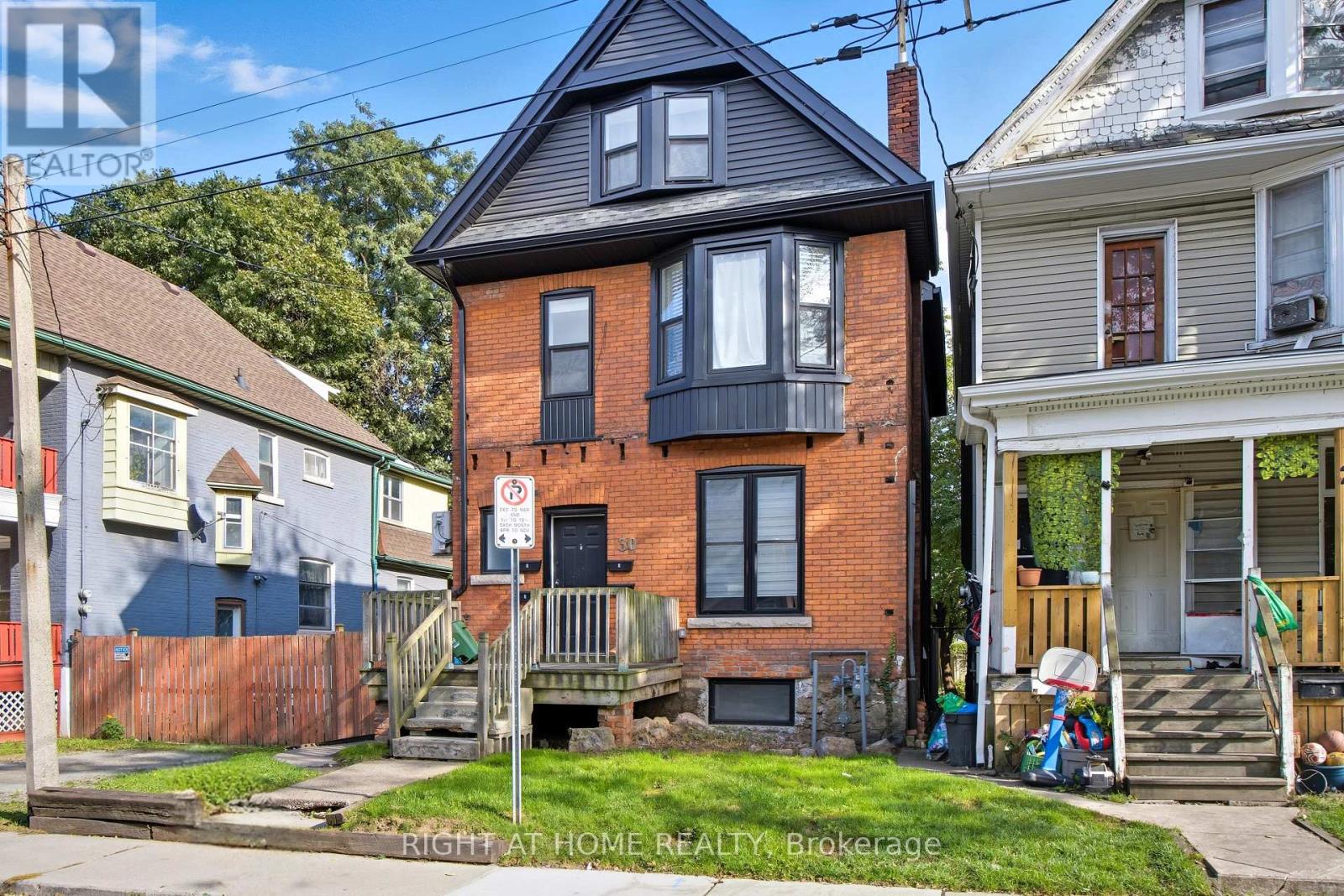 4 - 30 STIRTON STREET, hamilton (gibson), Ontario