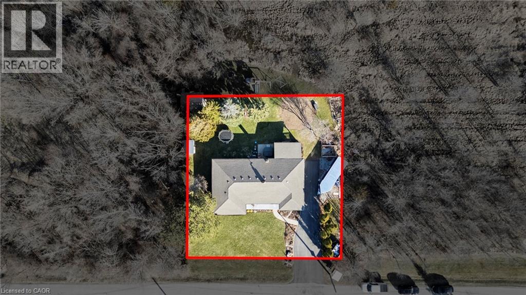 27 Cline Mountain Road S, Grimsby, Ontario  L3M 4B4 - Photo 38 - 40816028