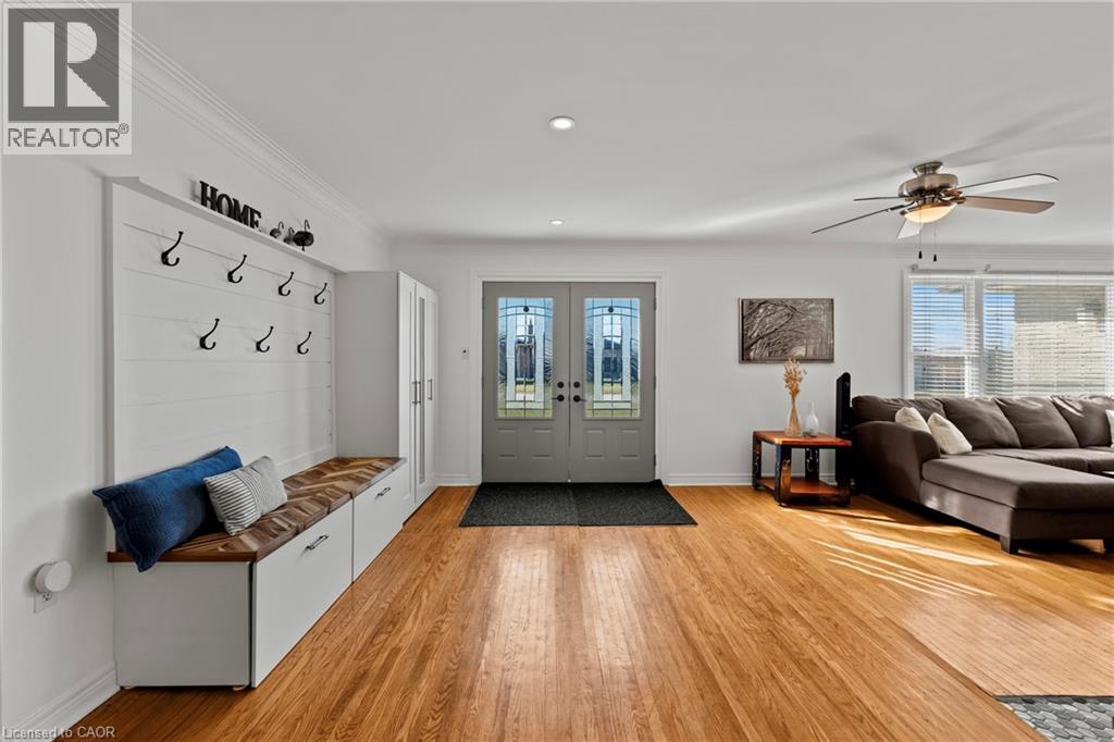 27 Cline Mountain Road S, Grimsby, Ontario  L3M 4B4 - Photo 6 - 40816028