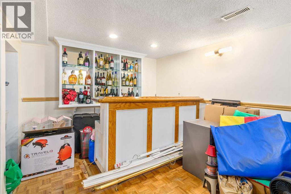 43 Millrise Crescent SW, Calgary, Alberta  T2Y 2H7 - Photo 33 - A2288261