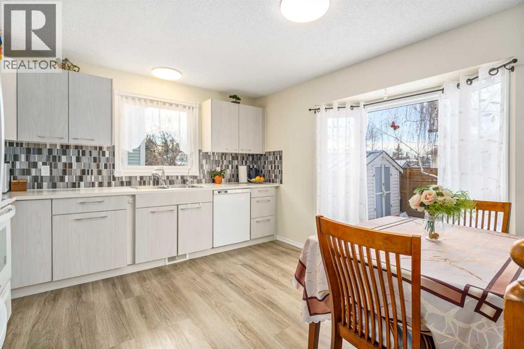 43 Millrise Crescent SW, Calgary, Alberta  T2Y 2H7 - Photo 13 - A2288261