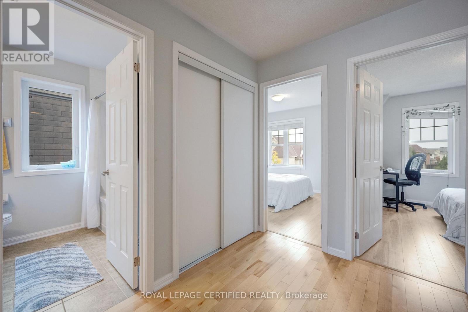 216 Magurn Gate, Milton, Ontario  L9T 7B4 - Photo 29 - W12787302