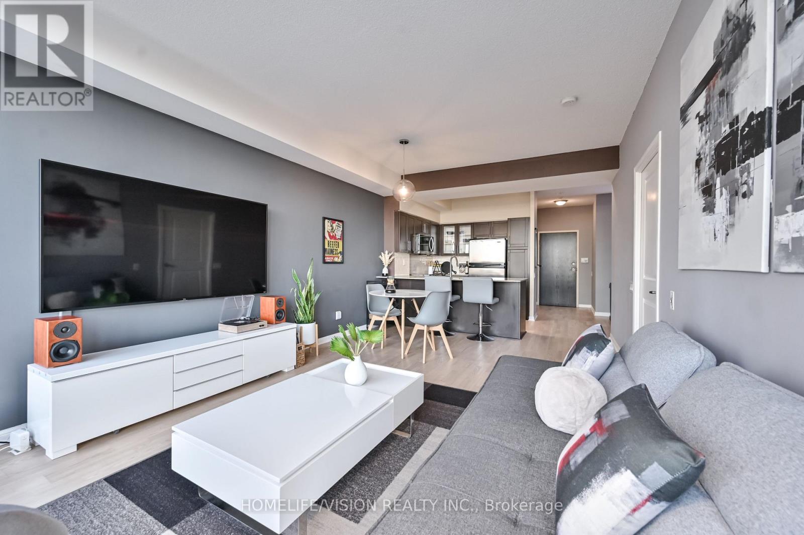 508 - 15 Windermere Avenue, Toronto (High Park-Swansea), Ontario  M6S 5A2 - Photo 12 - W12934946