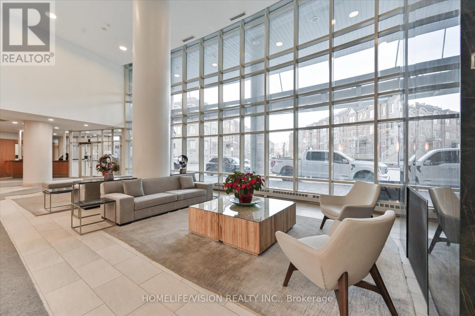 508 - 15 Windermere Avenue, Toronto (High Park-Swansea), Ontario  M6S 5A2 - Photo 8 - W12934946