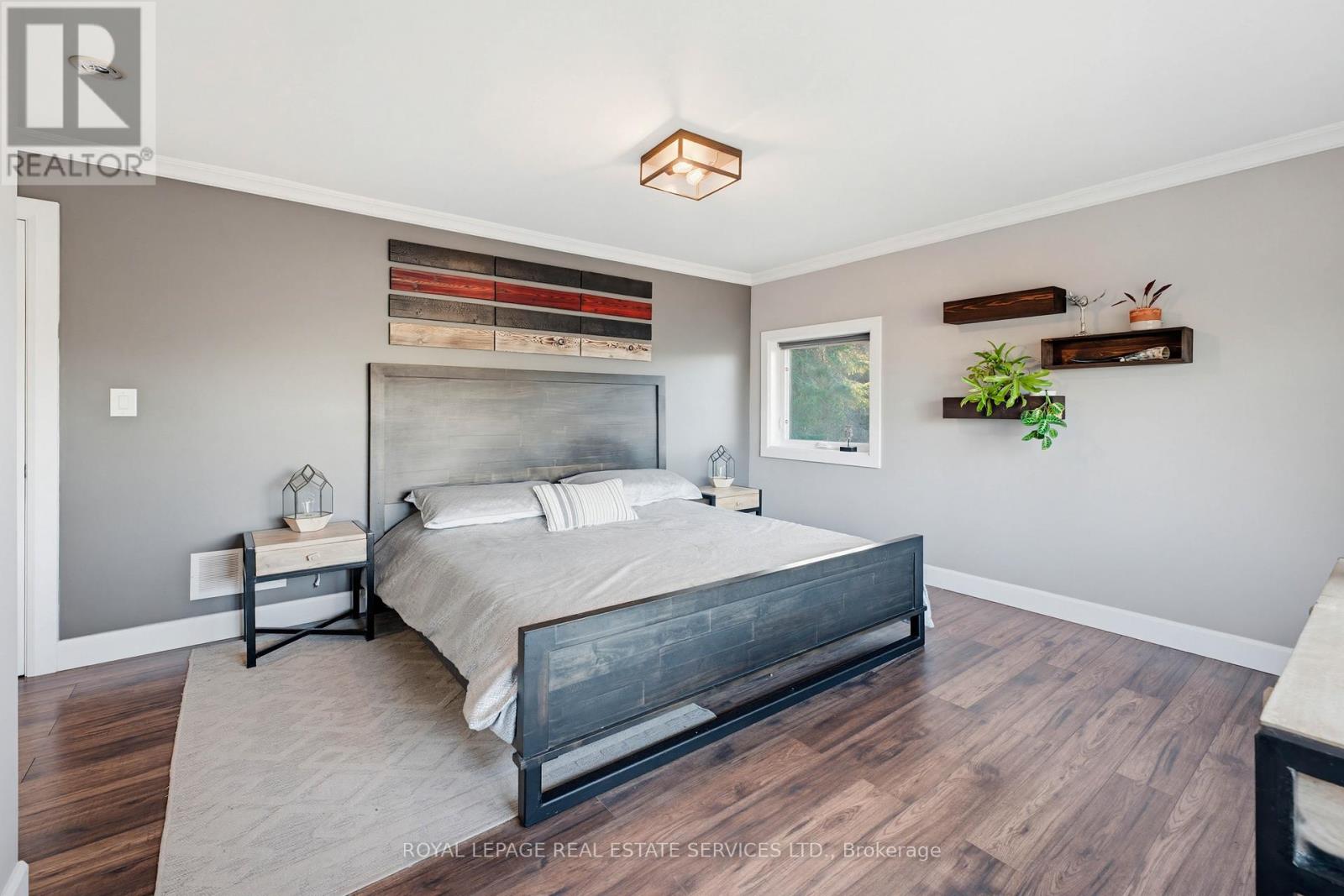 18 Cherry Street, Halton Hills, Ontario  L7G 3J8 - Photo 19 - W12933612