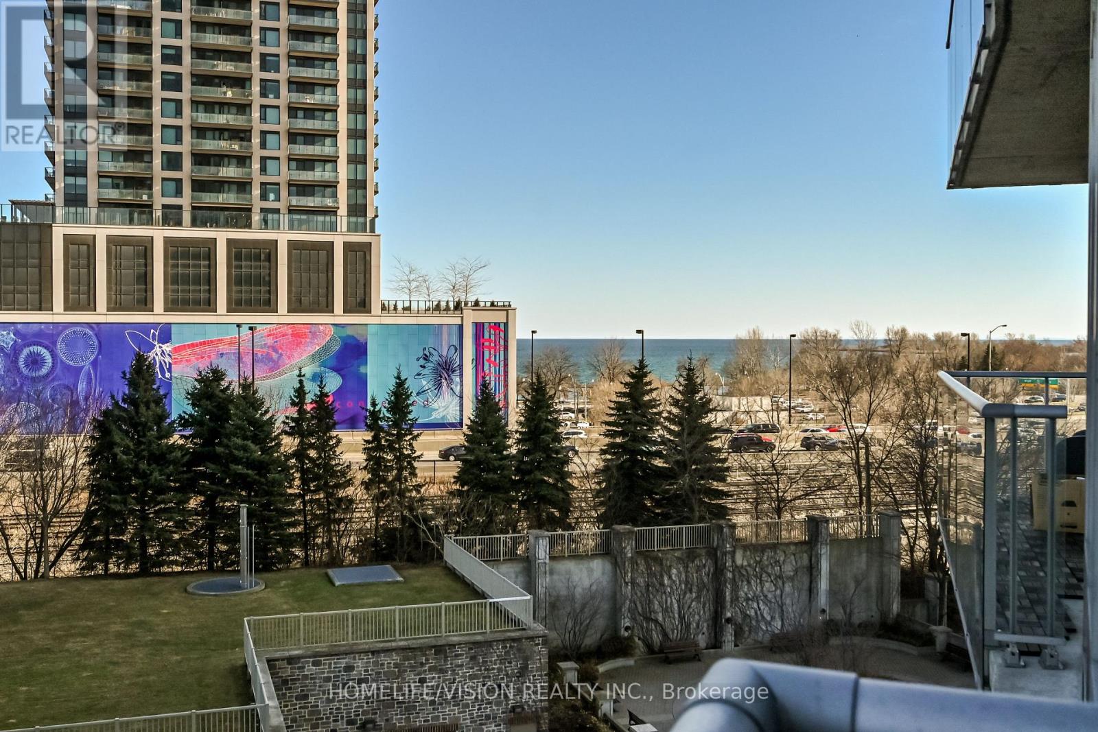 508 - 15 Windermere Avenue, Toronto (High Park-Swansea), Ontario  M6S 5A2 - Photo 4 - W12934946