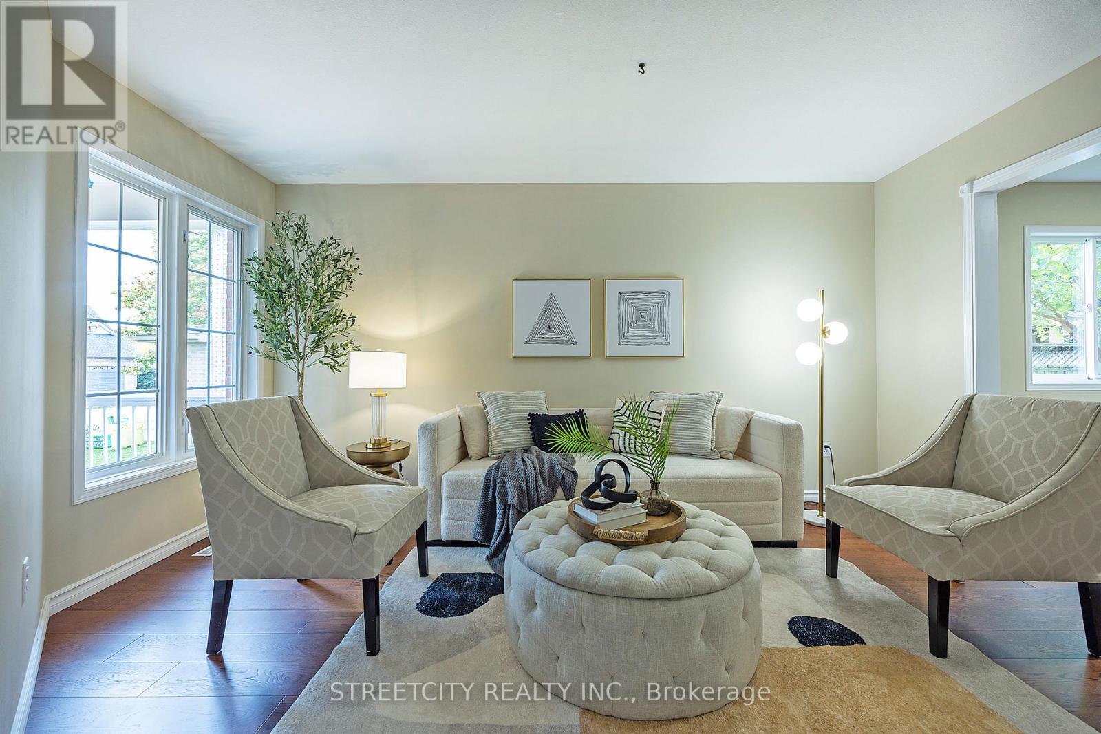 808 Guildwood Boulevard, London North, Ontario  N6H 5G2 - Photo 8 - X12935012