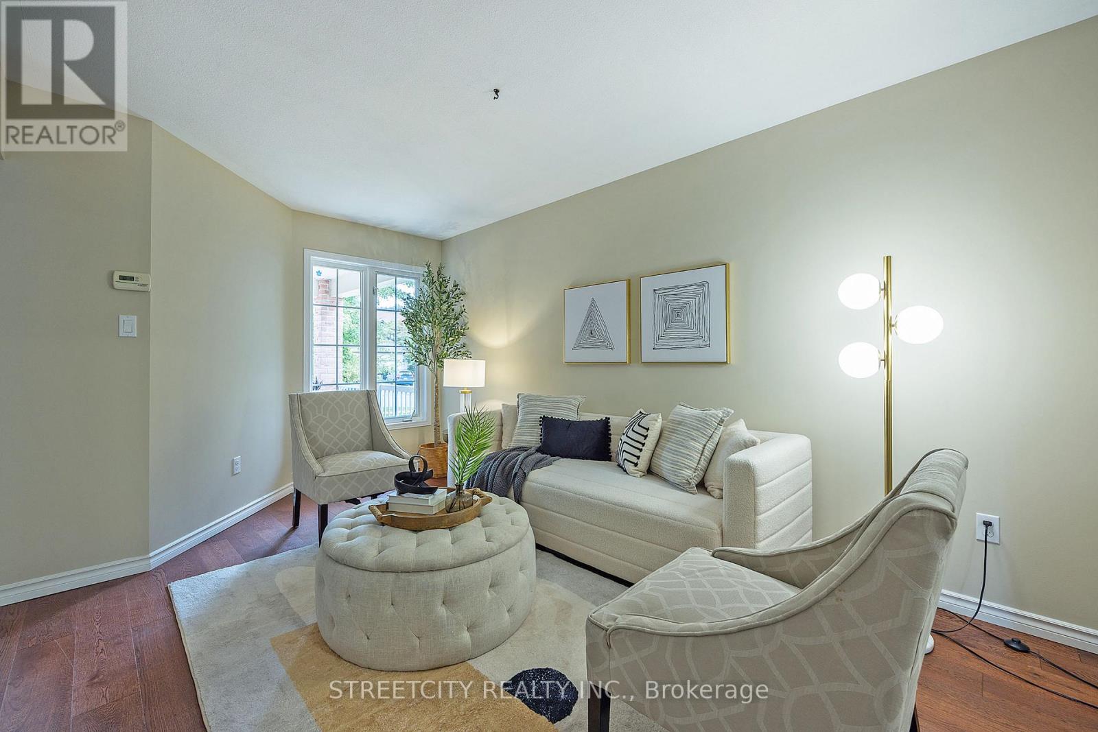 808 Guildwood Boulevard, London North, Ontario  N6H 5G2 - Photo 9 - X12935012