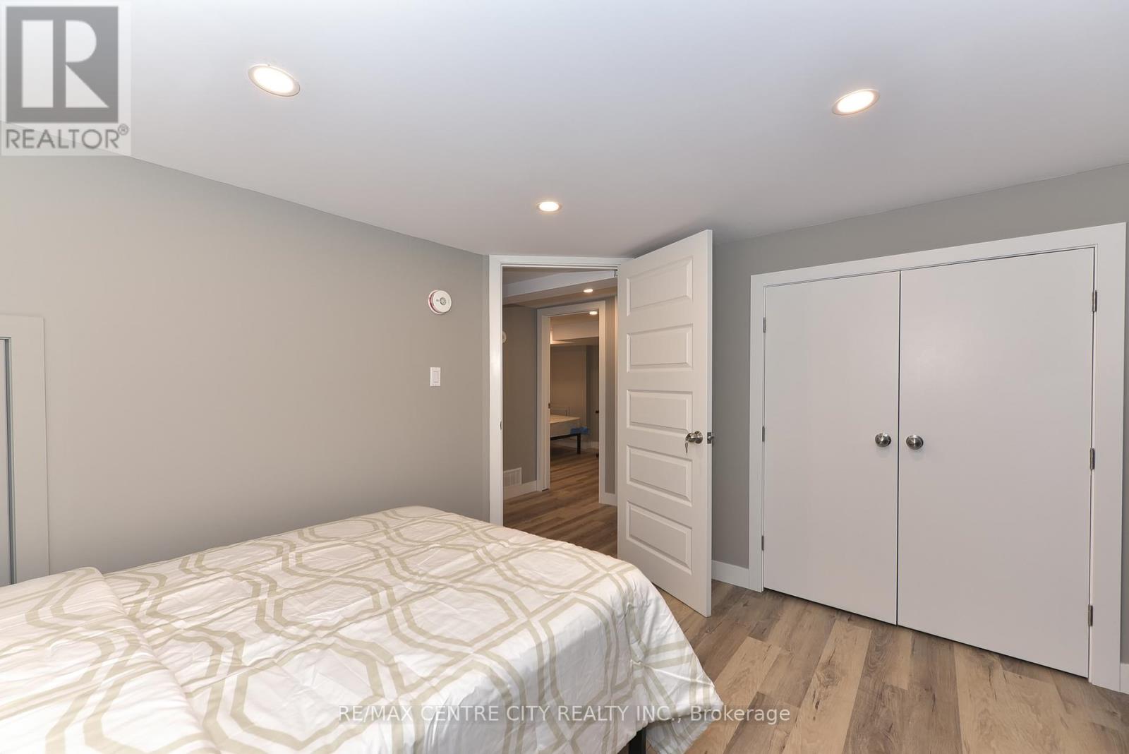 224 Rathowen Street, London North, Ontario  N6H 2G2 - Photo 21 - X12935016