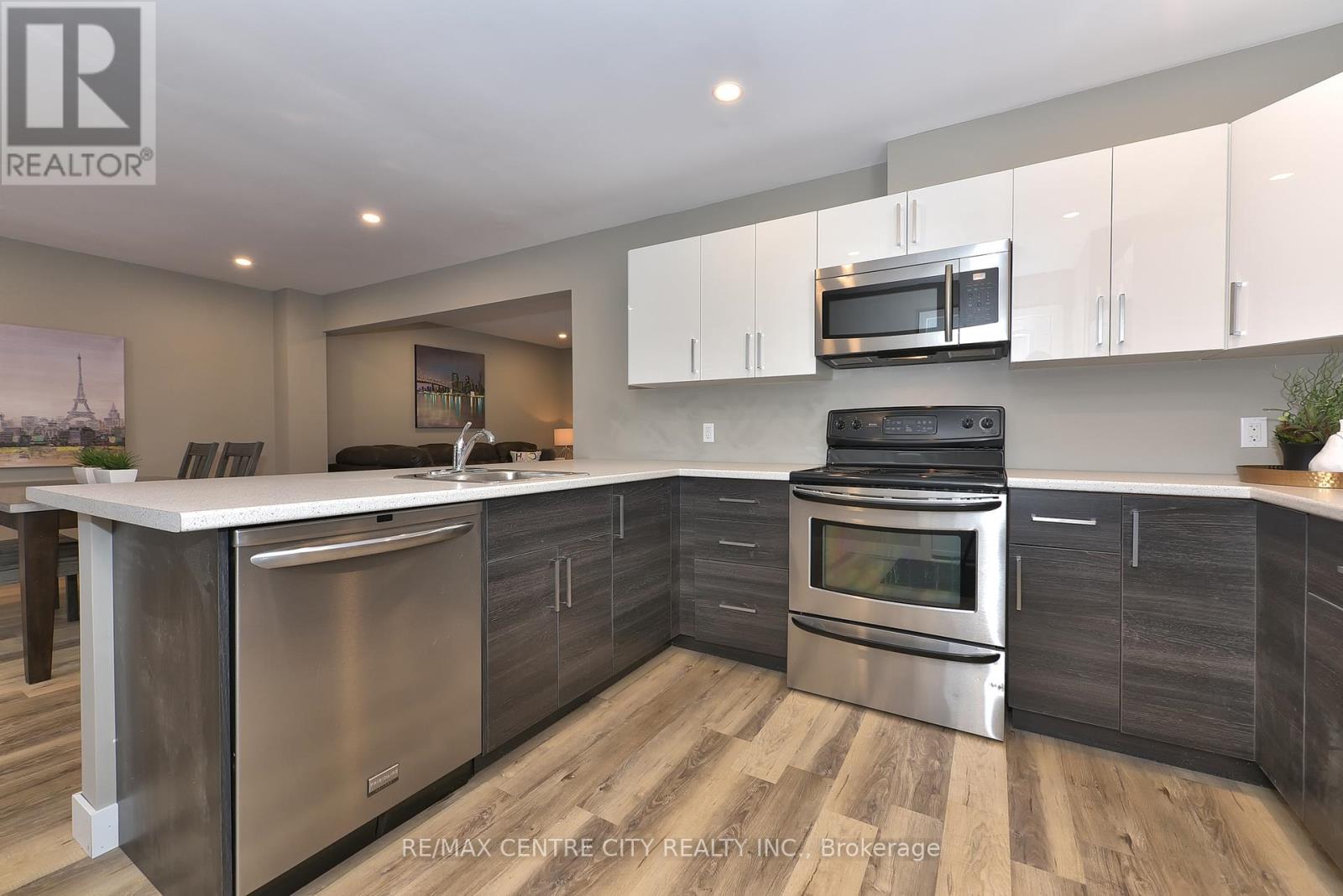 224 Rathowen Street, London North, Ontario  N6H 2G2 - Photo 4 - X12935016