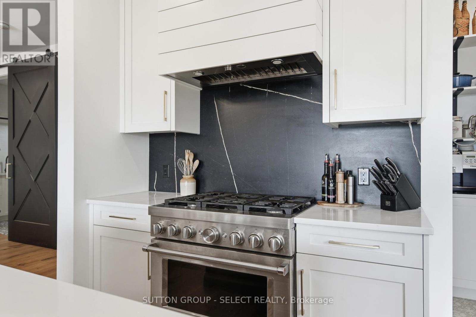 1670 Upper West Avenue, London South, Ontario  N6K 0K6 - Photo 12 - X12935062