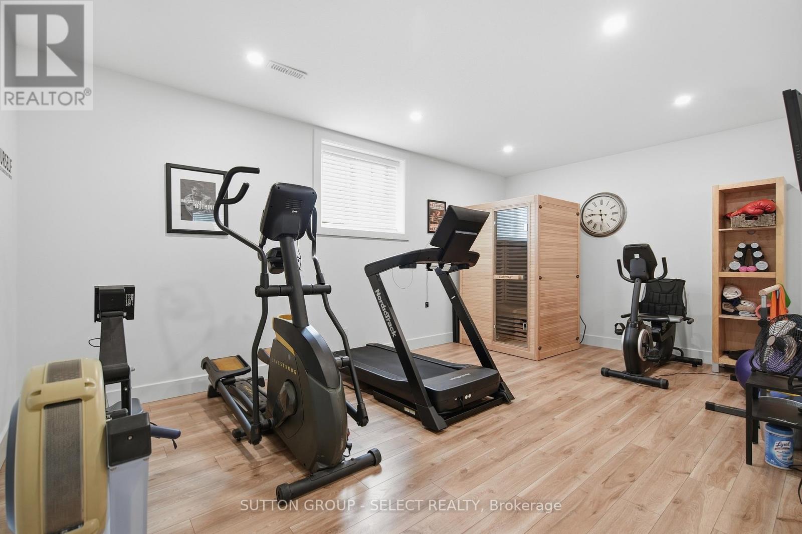 1670 Upper West Avenue, London South, Ontario  N6K 0K6 - Photo 33 - X12935062