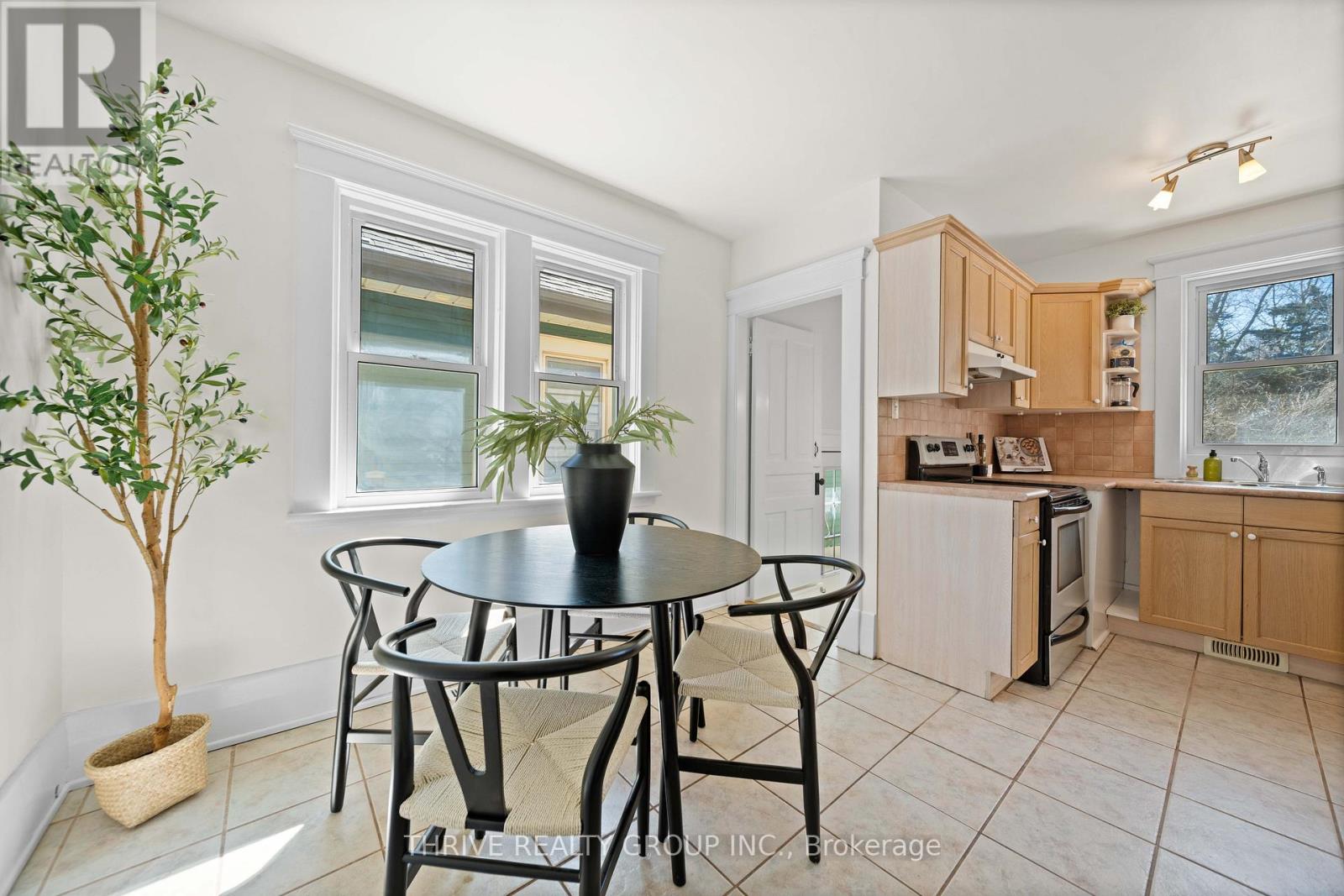 123 Thornton Avenue, London East, Ontario  N5Y 2Y6 - Photo 12 - X12935138