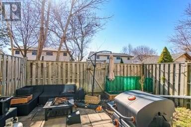 17 - 711 Osgoode Drive, London South, Ontario  N6E 2C8 - Photo 15 - X12935182