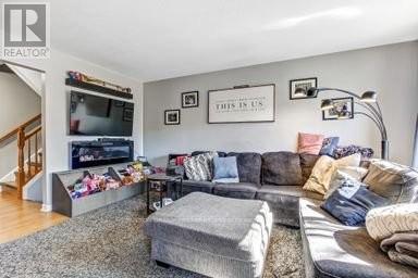 17 - 711 Osgoode Drive, London South, Ontario  N6E 2C8 - Photo 5 - X12935182