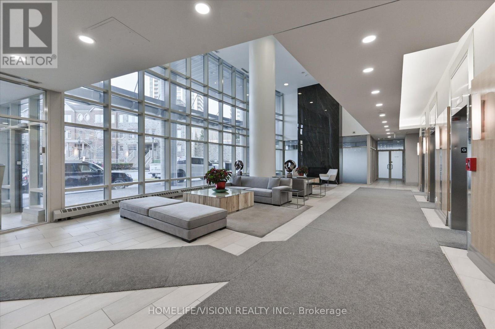 508 - 15 Windermere Avenue, Toronto (High Park-Swansea), Ontario  M6S 5A2 - Photo 6 - W12934946