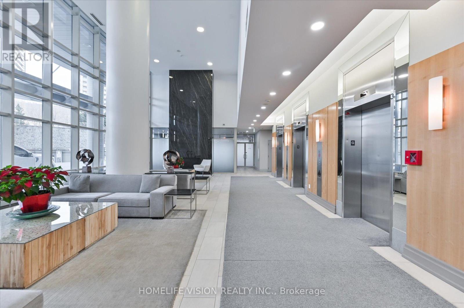 508 - 15 Windermere Avenue, Toronto (High Park-Swansea), Ontario  M6S 5A2 - Photo 7 - W12934946