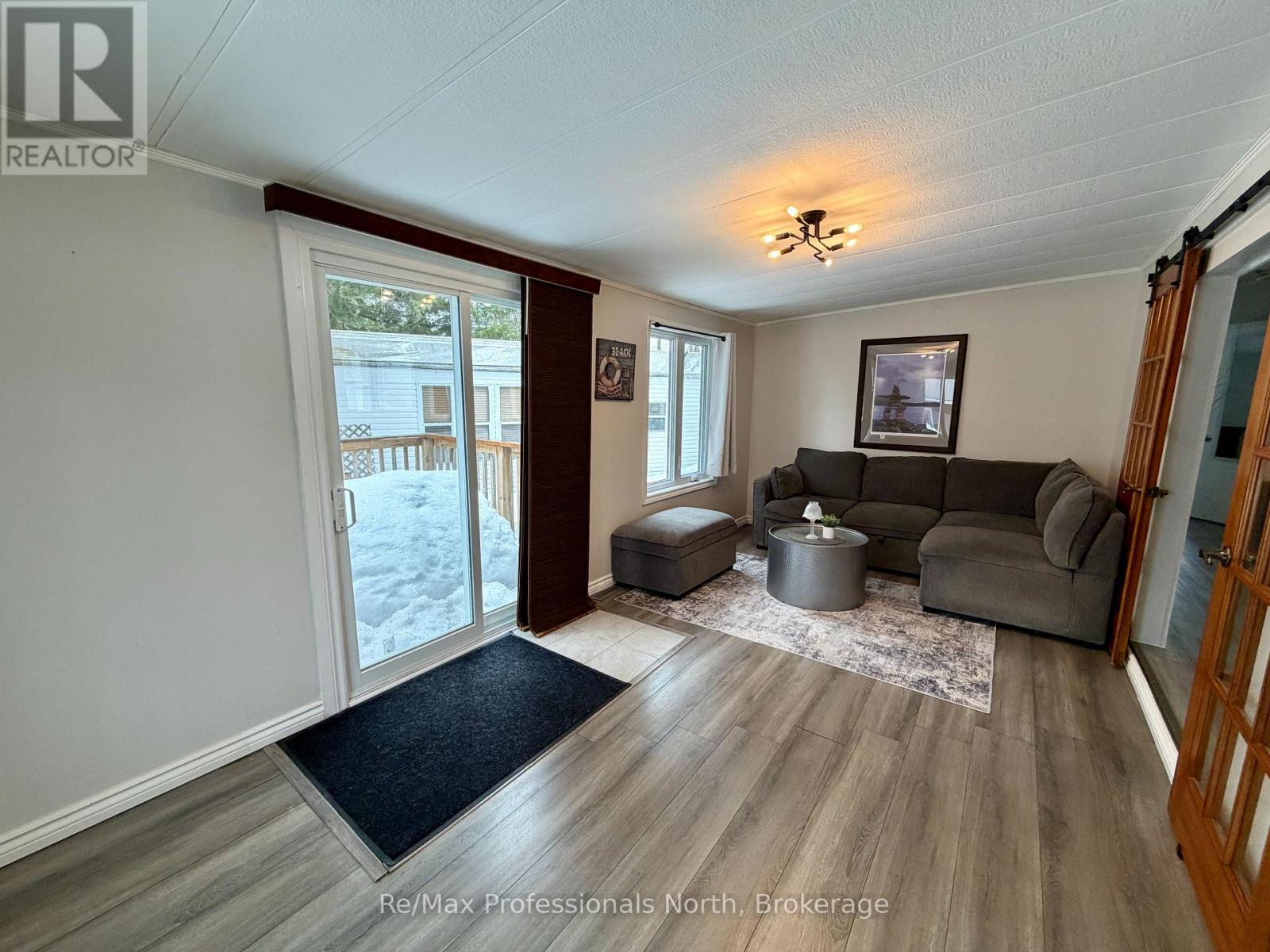 94 - 1007 Racoon Road, Gravenhurst, Ontario P1P 0C5 - Photo 13 - X12934982